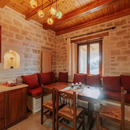 Villa Arianna With Breathtaking View Near Rethymno Prines (Rethymno)