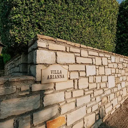 Villa Arianna With Breathtaking View Near Rethymno *